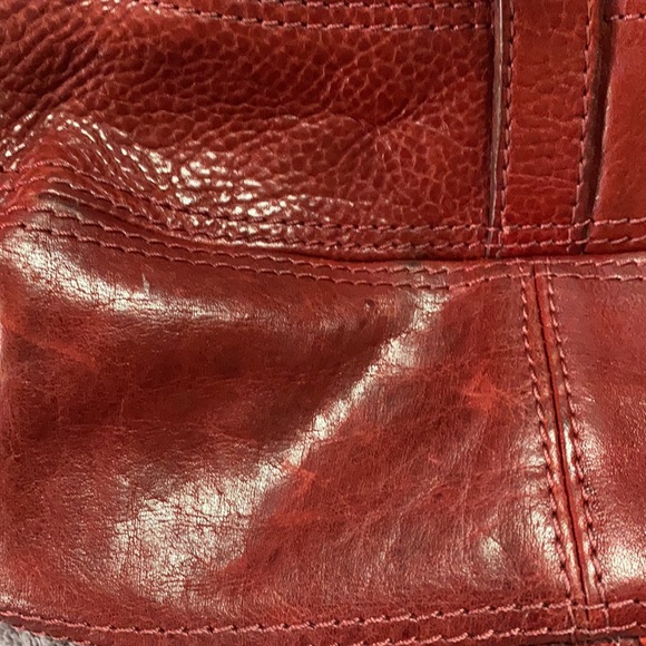 TANO Leather Handbag - Picture 6 of 8